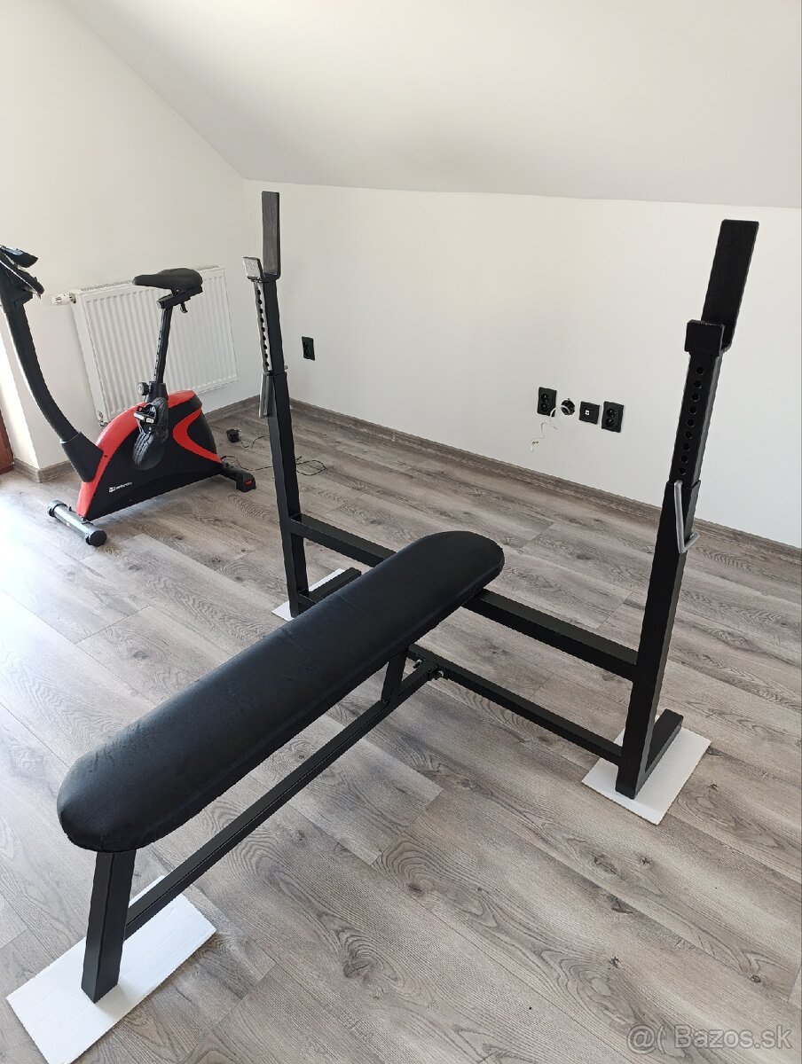 Lavička bench press - 9