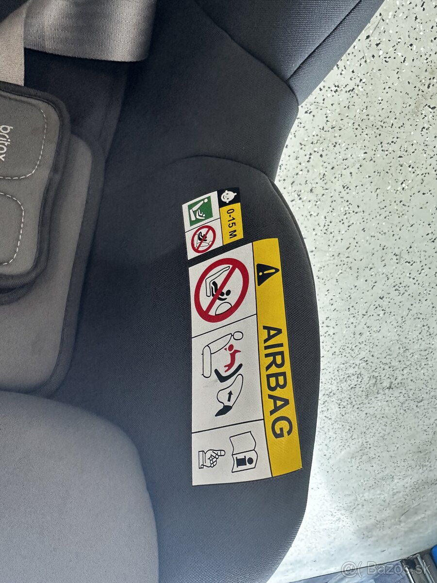 Otočná autosedačka s isofixom - 9