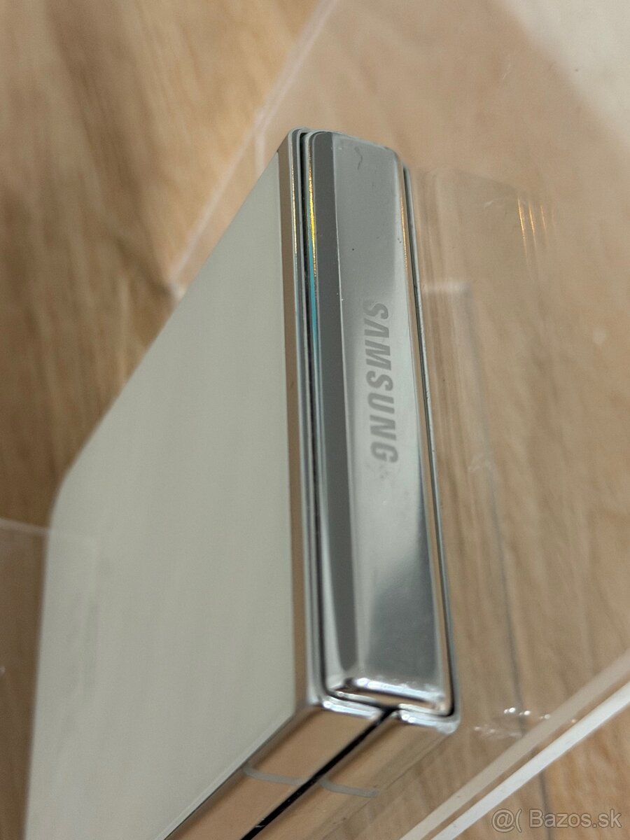 Dobrý deň Ponúkam na predaj Samsung Z Flip 5 512GB White - 9