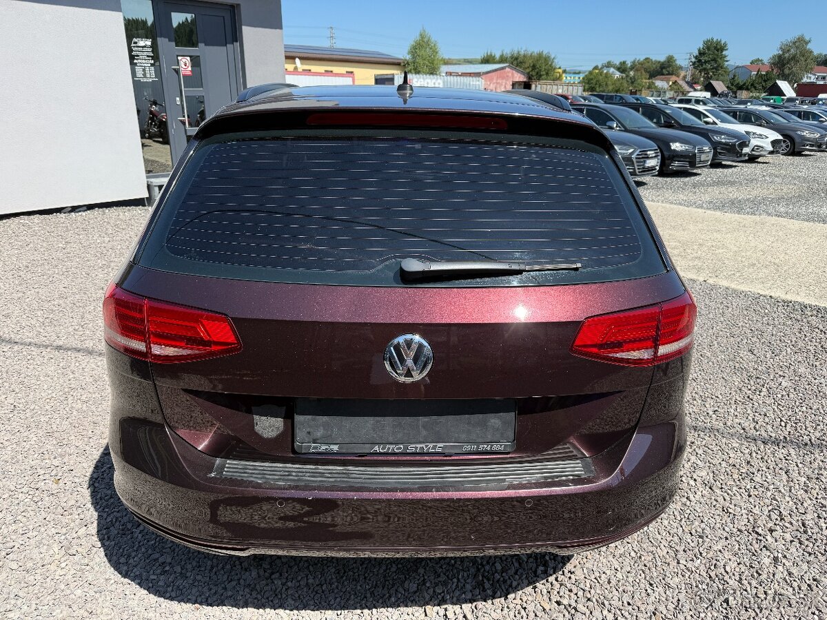 Volkswagen Passat Variant 2.0 TDI BMT Highline DSG - 9