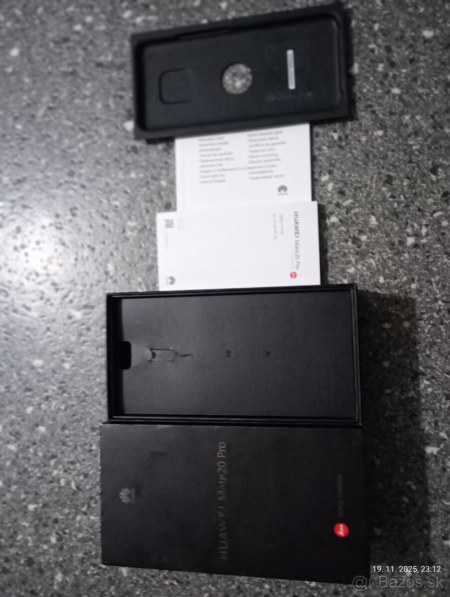 Huawei Máte 20Pro 6ram 128GB - 9