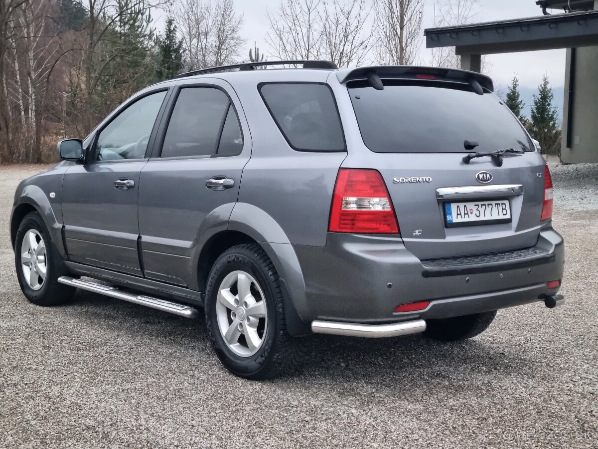 KIA SORENTO 2,4CRDi 4x4 FACELIFT - 9