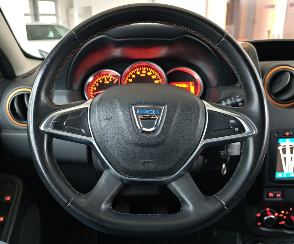 Dacia Duster 1.5 dCi 80KW Comfort 4x4 - 9