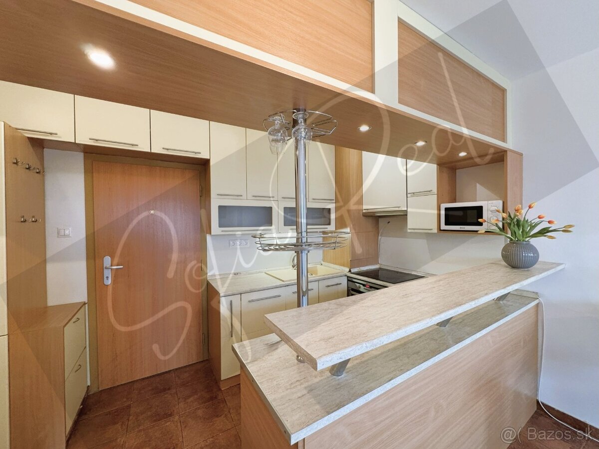 PREDAJ: svetlý 2-izbový byt; Stavbárska - Vrakuňa - 9