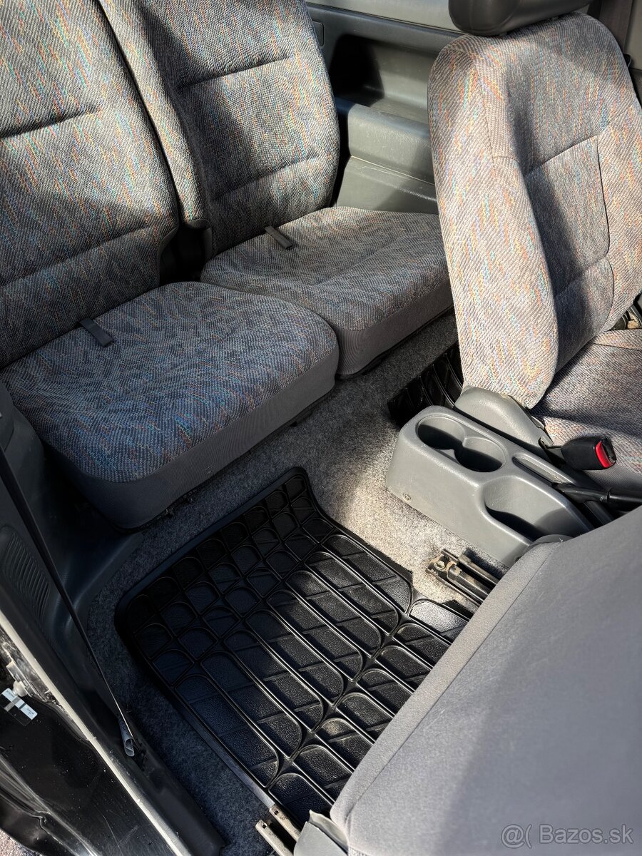 Suzuki Jimny 1,3 4x4 Benzín - 9