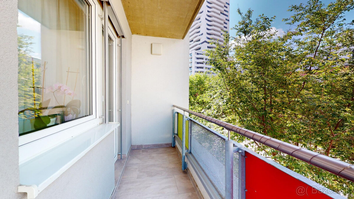 Pôvabný 2-izb. byt na prenájom v komornom projekte Petržalsk - 9