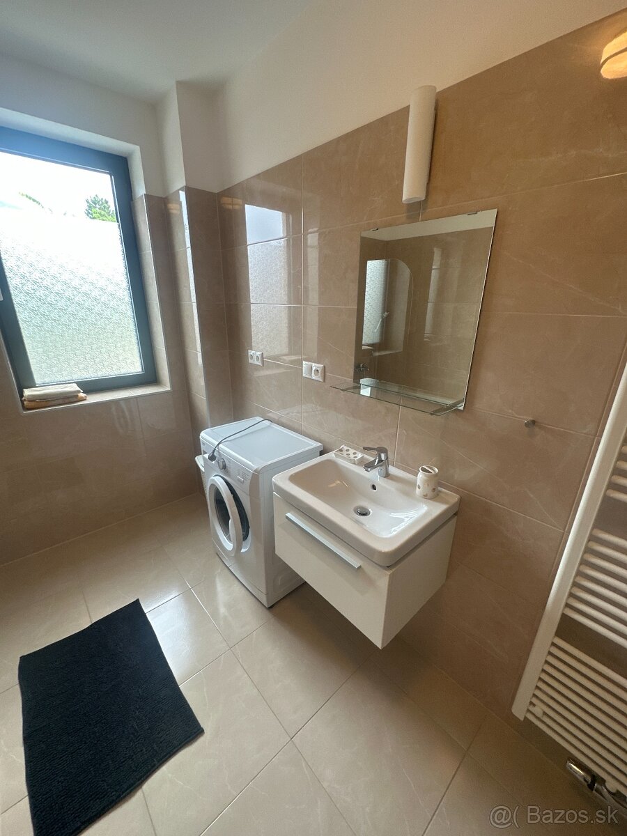 Prenájom 2-izbového bytu v novostavbe s garážovým státím - 9