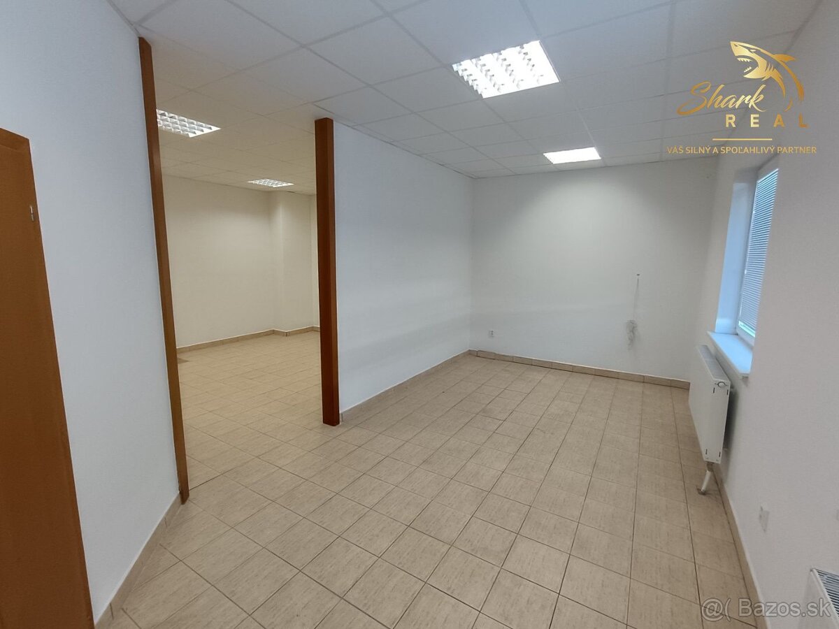 Administratívno-apartmánová budova - 9