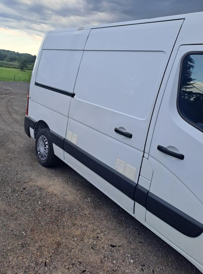 RENAULT MASTER L2H2 - 9