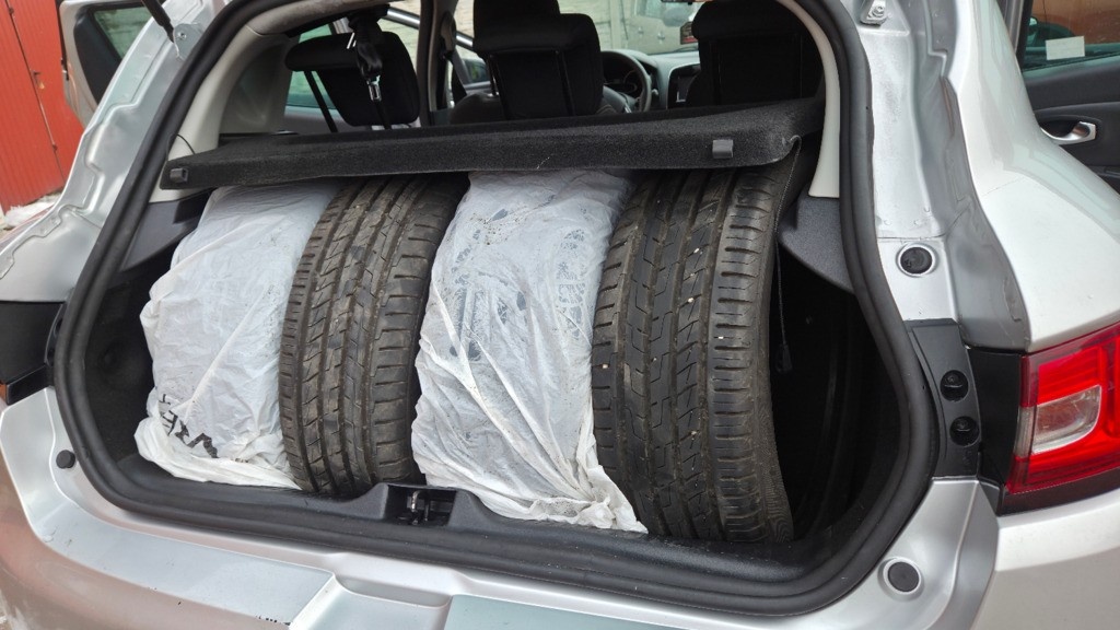 Renault Clio 1,2i 54kW - 9