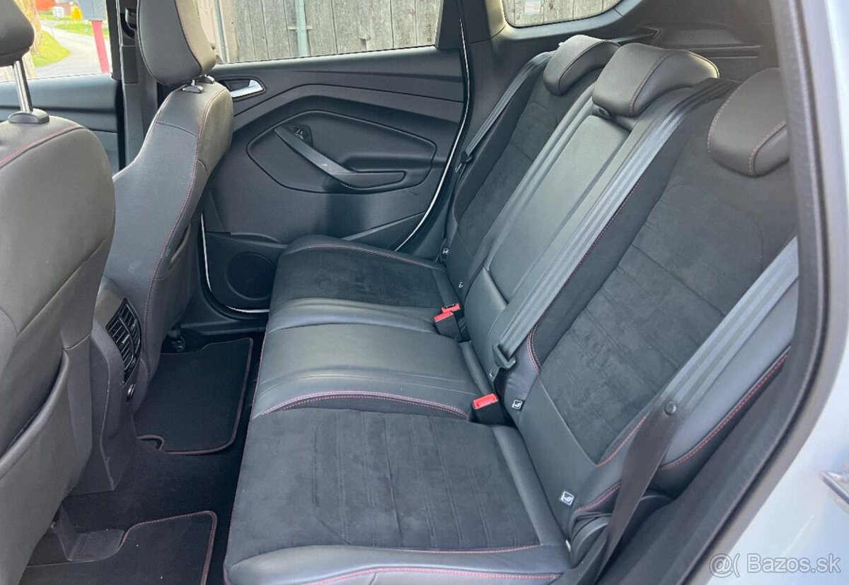 Kuga 2.0 TDCi AWD ST-LINE - 9