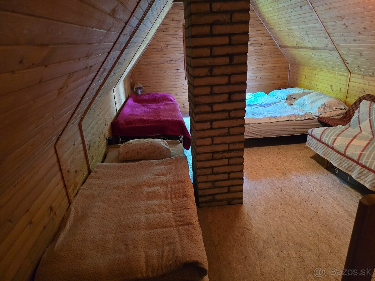 Rekreačná chata v tichej lokalite nad Varínom – Pod Jedľovin - 9