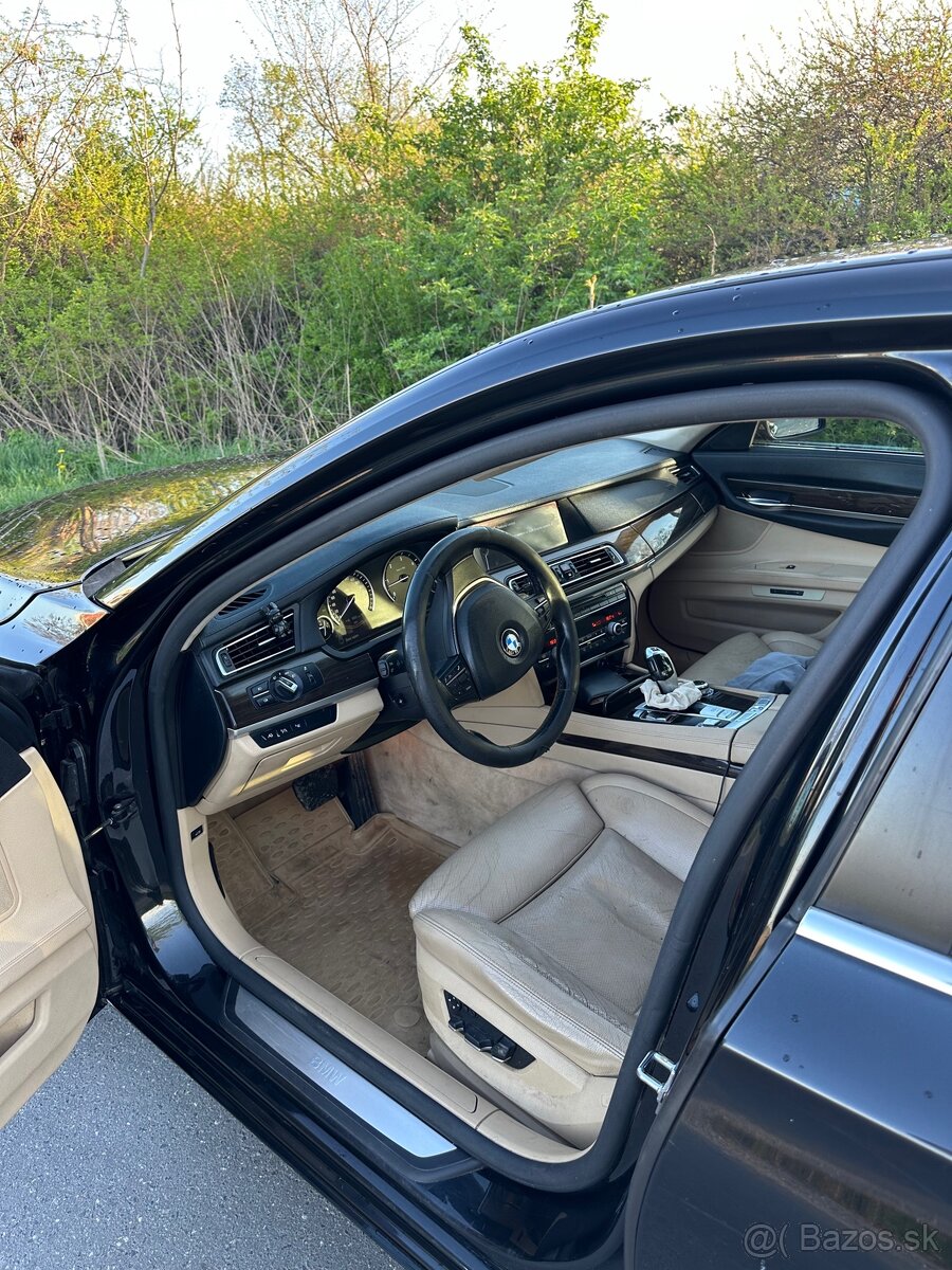 BMW f01 730d 180kw - 9