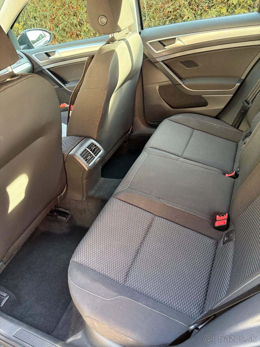 Predám VW Golf 1.0 - 9