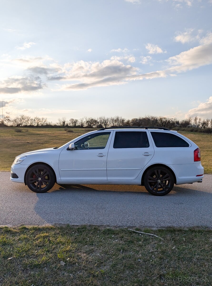 Octavia Combi 2 RS 2.0TSI 147kw - 9