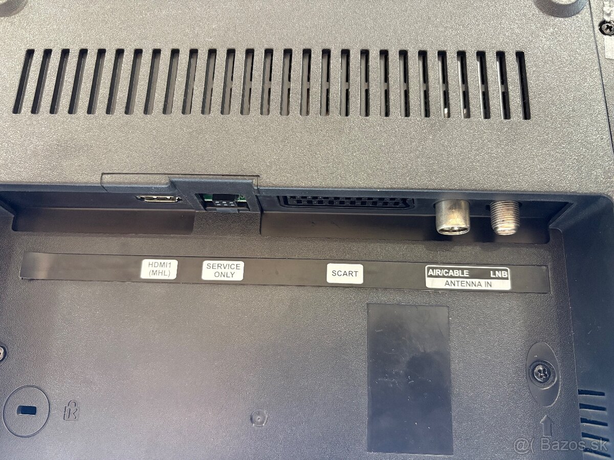 Strong SRT 40FX4003 102cm 100Hz - 9