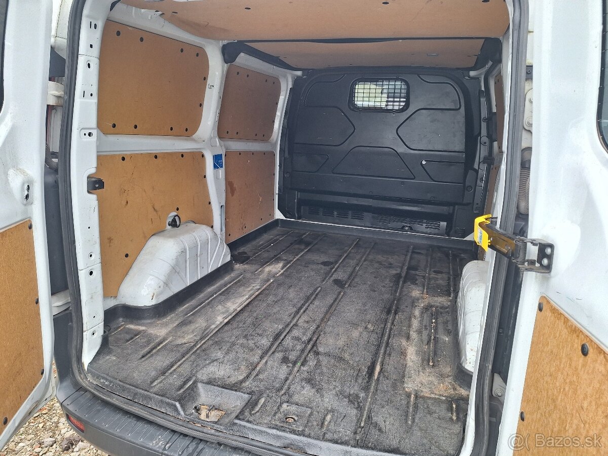 FORD TRANSIT CUSTOM 2,2TDCI KLÍMA ŤAŽNÉ - 9