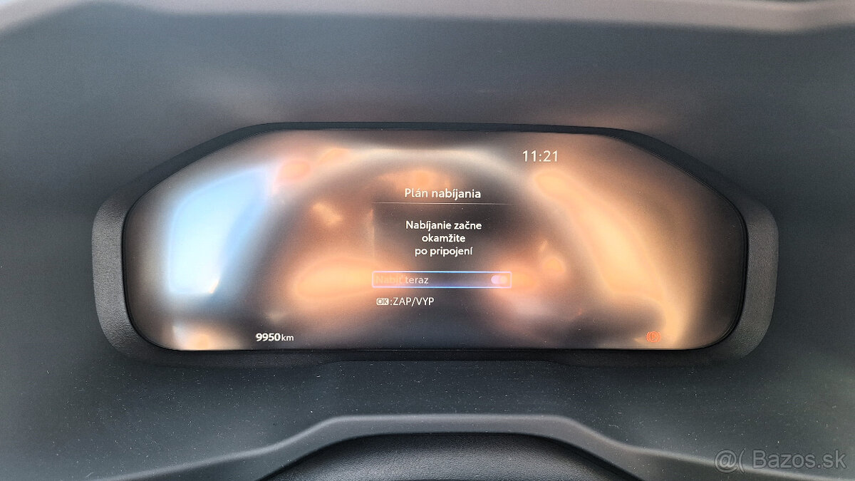 ACROSS 2,5 GLX Elegance 4x4 CVT JSTGBRFV90D192061 - 9