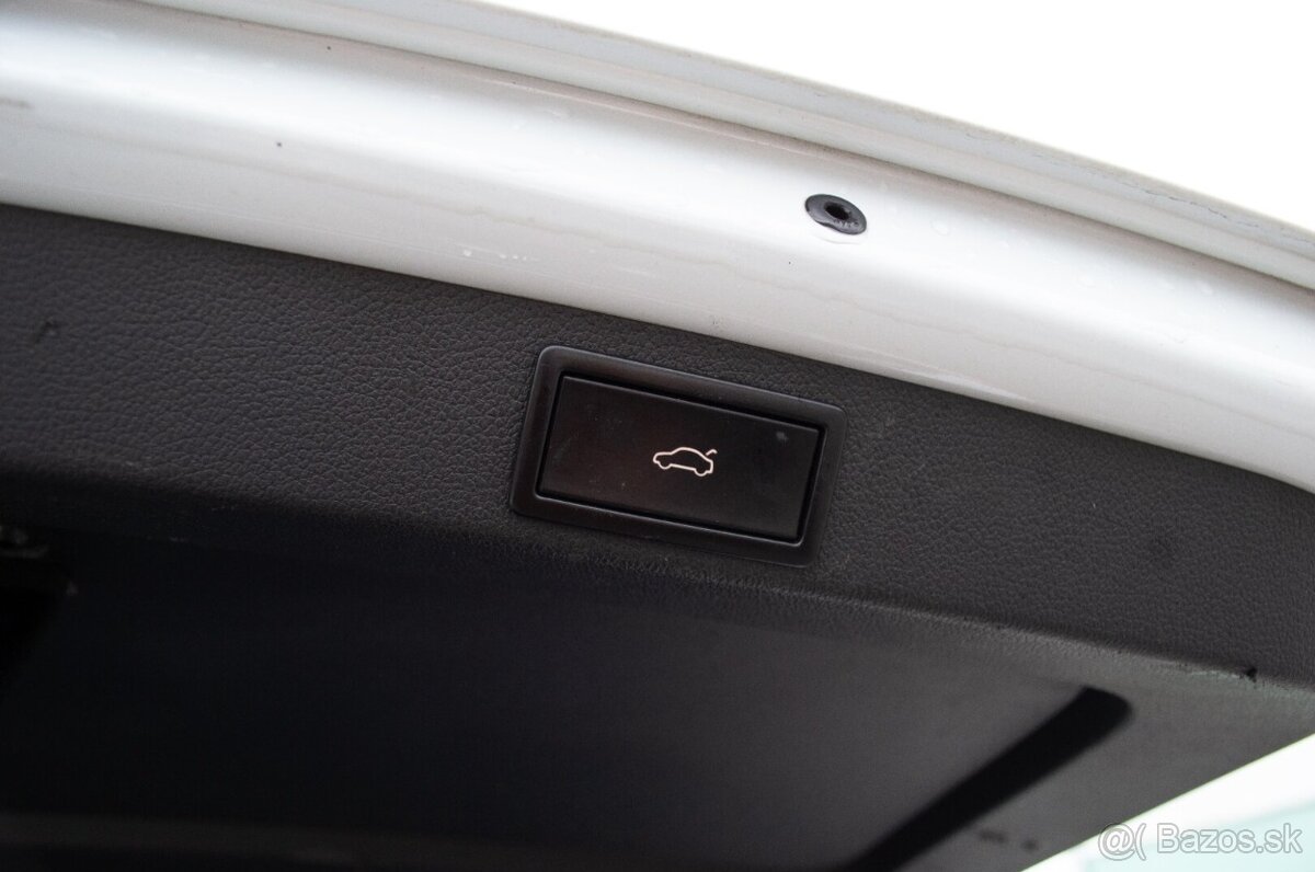 Škoda Octavia 3 combi 2.0 tdi LK DSG - 9