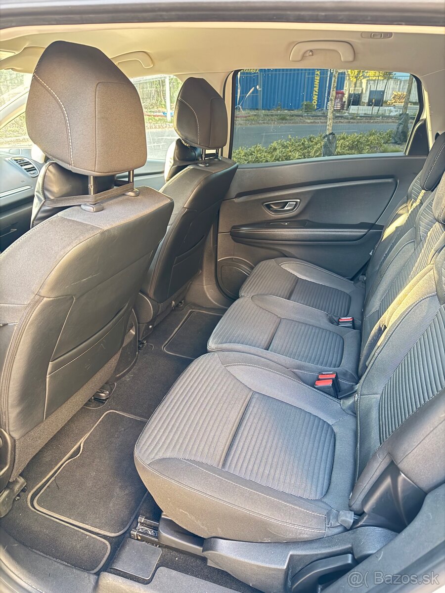 Renault Grand Scenic 4 - 9