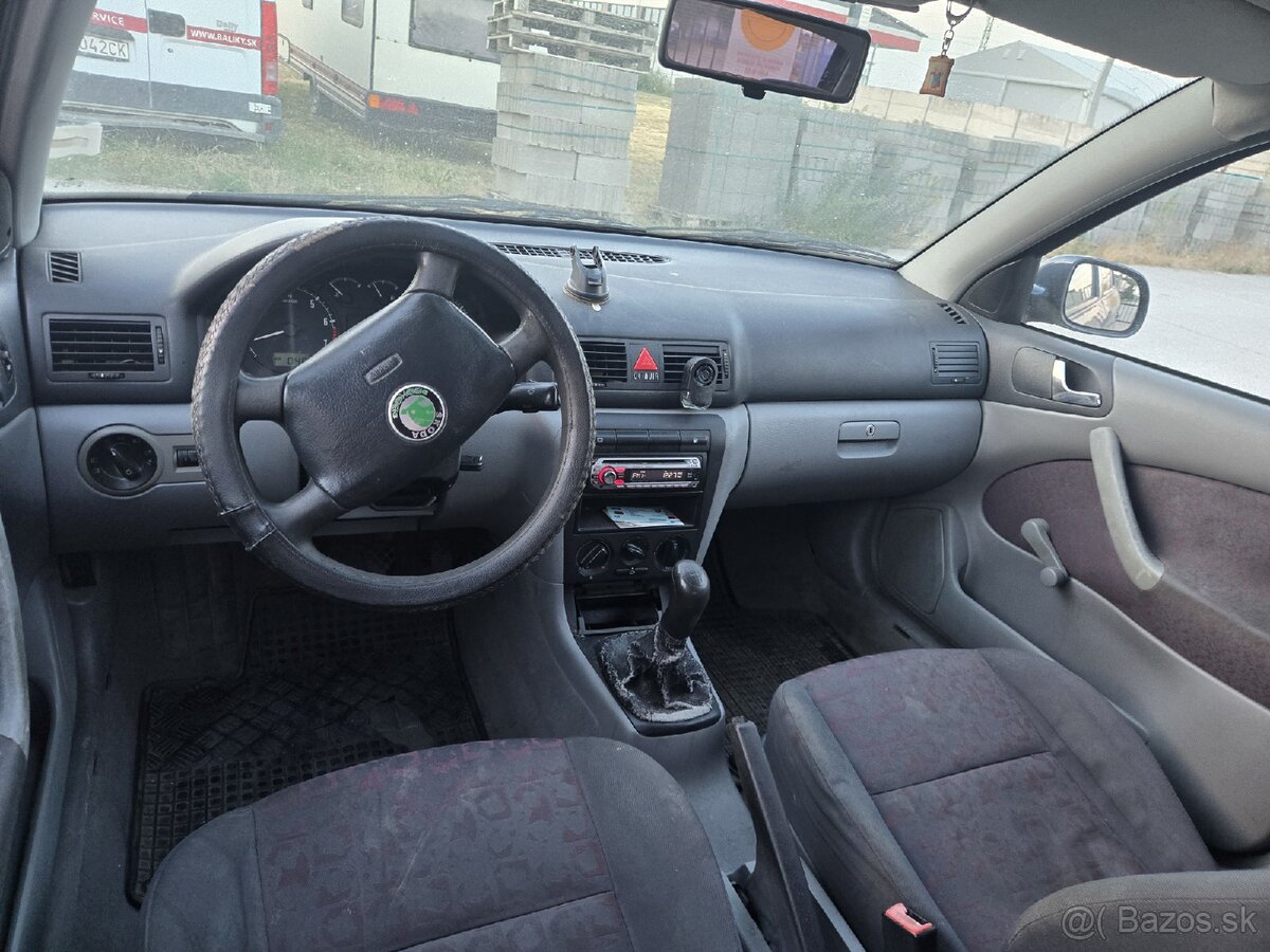 Skoda octavia 1.6 benzin - 9