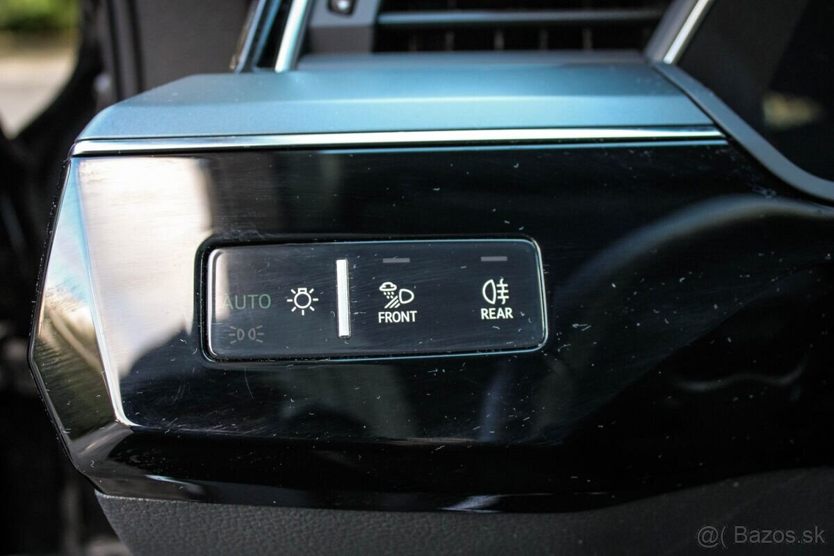 Audi E-tron 55 quattro Advanced - 9