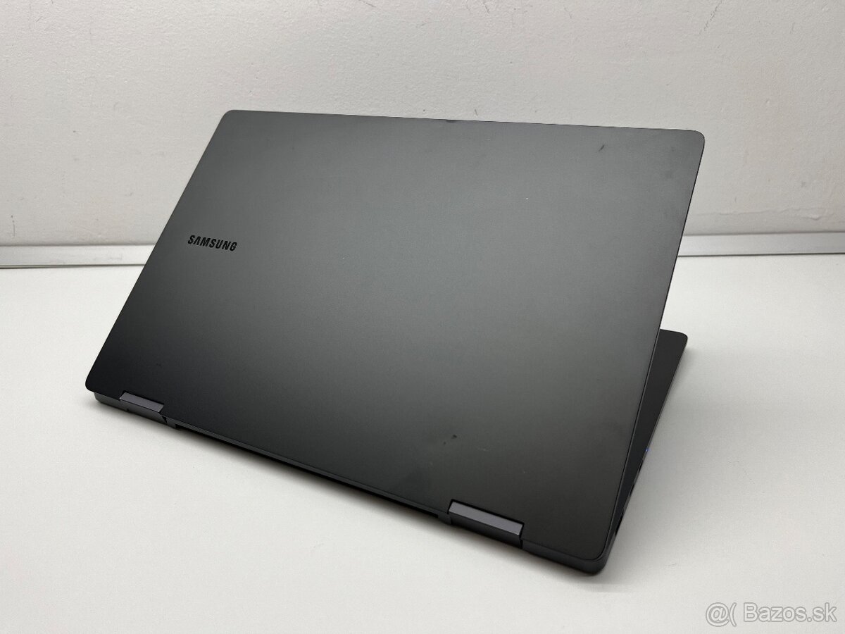 Samsung Galaxy Book3 360 13.3" i7-1360P/16GB/512/FHD/AMOLED - 9
