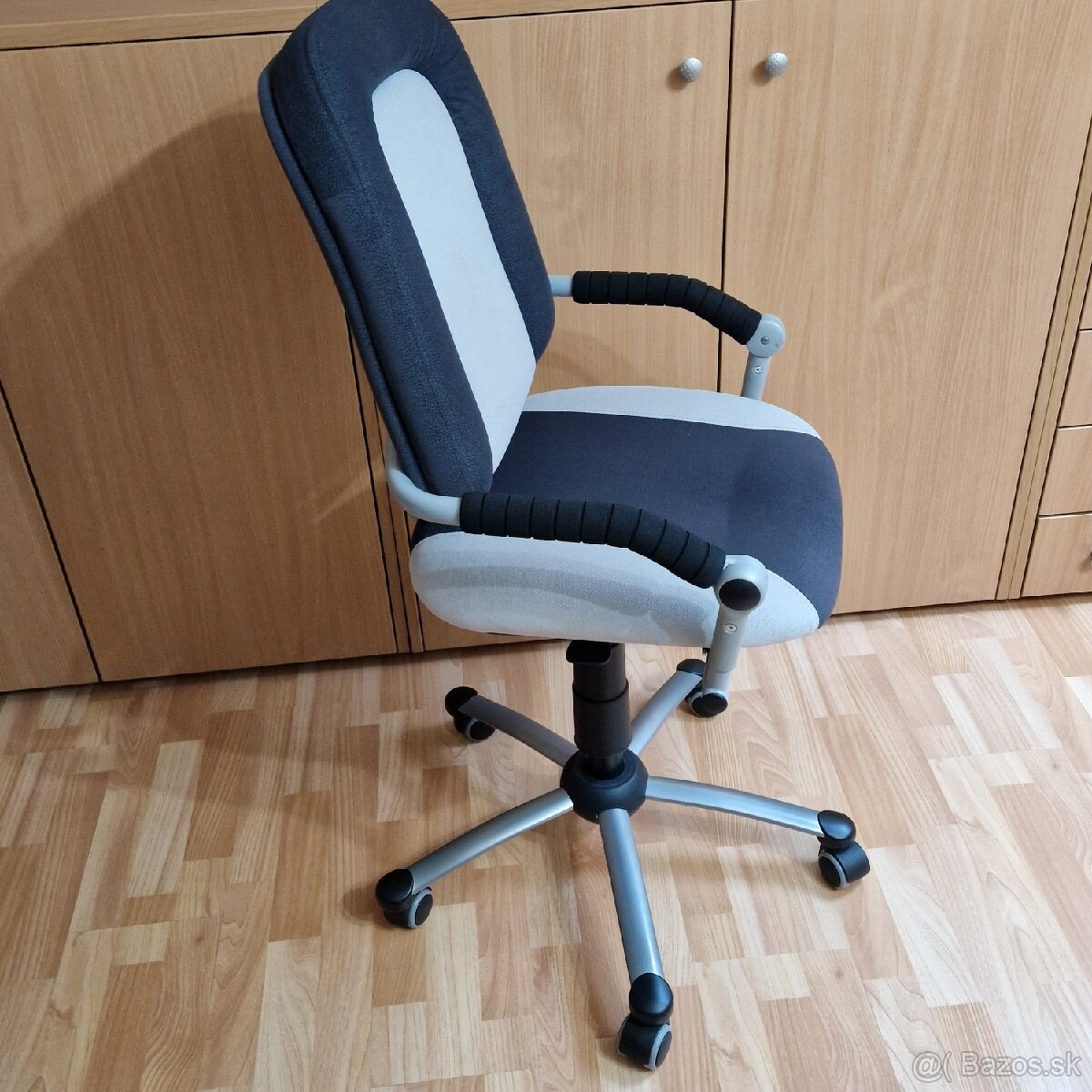 DETSKÁ RASTÚCA STOLIČKA MAYER FREAKY
- 9