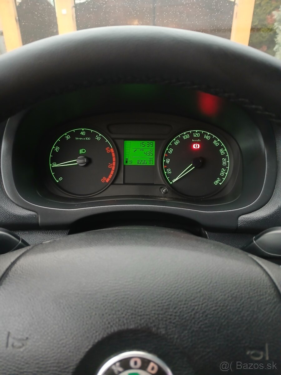 Škoda Roomster 2007 - 9