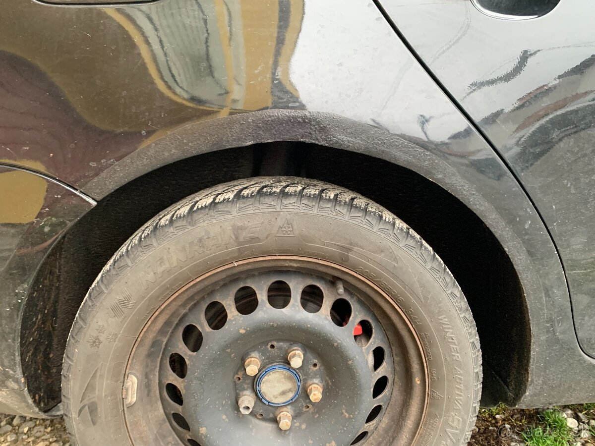 VW Golf 5 Variant 1,9TDI - 9