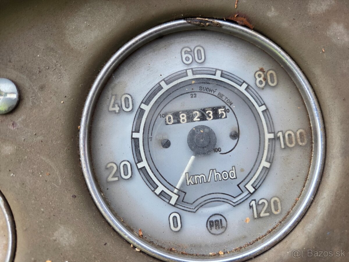 TATRA T138 cisterna - uloženka - na prestavbu - 9