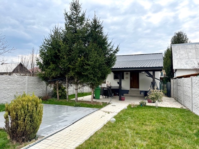 Na predaj celoročne obyvateľná chata v lokalite Elsvit - 9