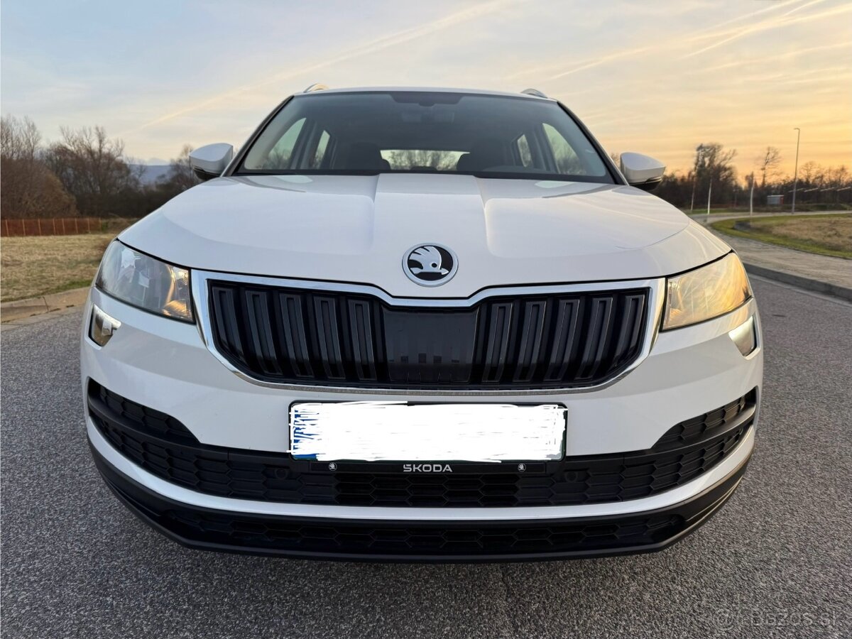 Škoda Karoq benzín Virtual cocpit - 9