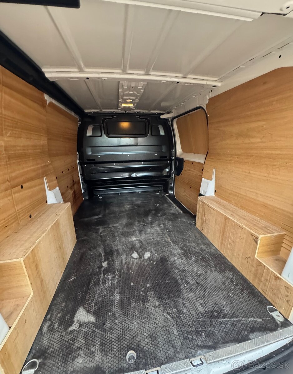 Peugeot Expert 1.6BlueHDi Premium - 9