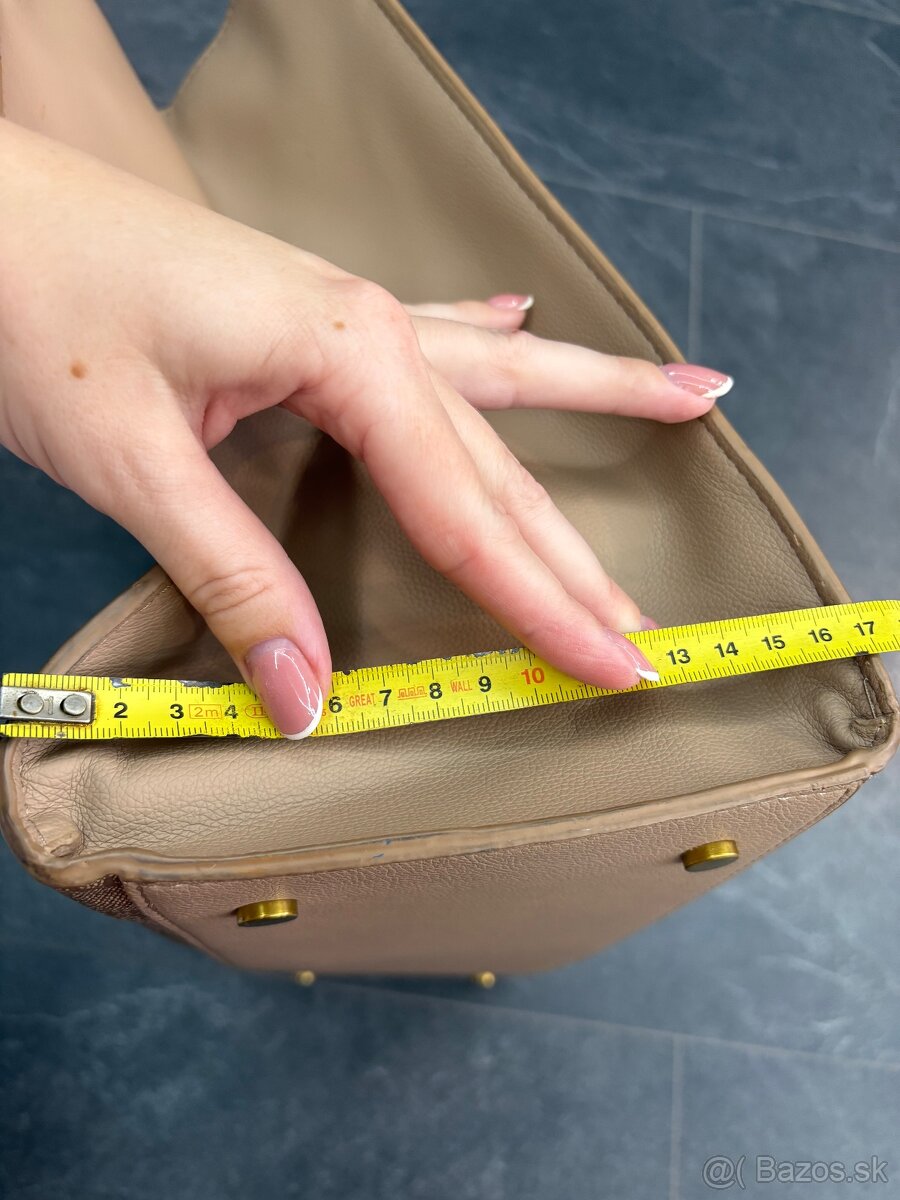 Kabelka Guess veľká bežová - 9