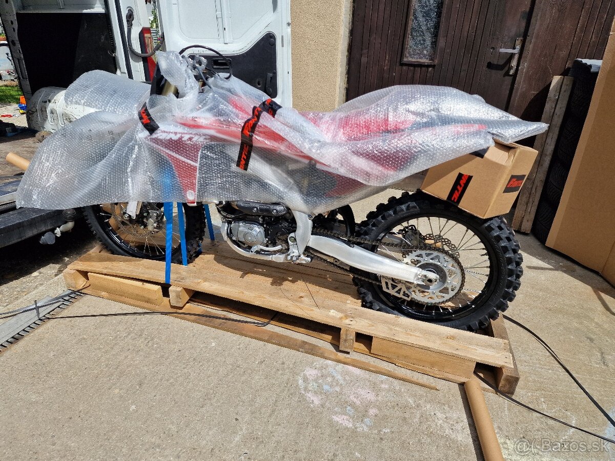 Yz250f 2025 (Fantic xxf250) - 9