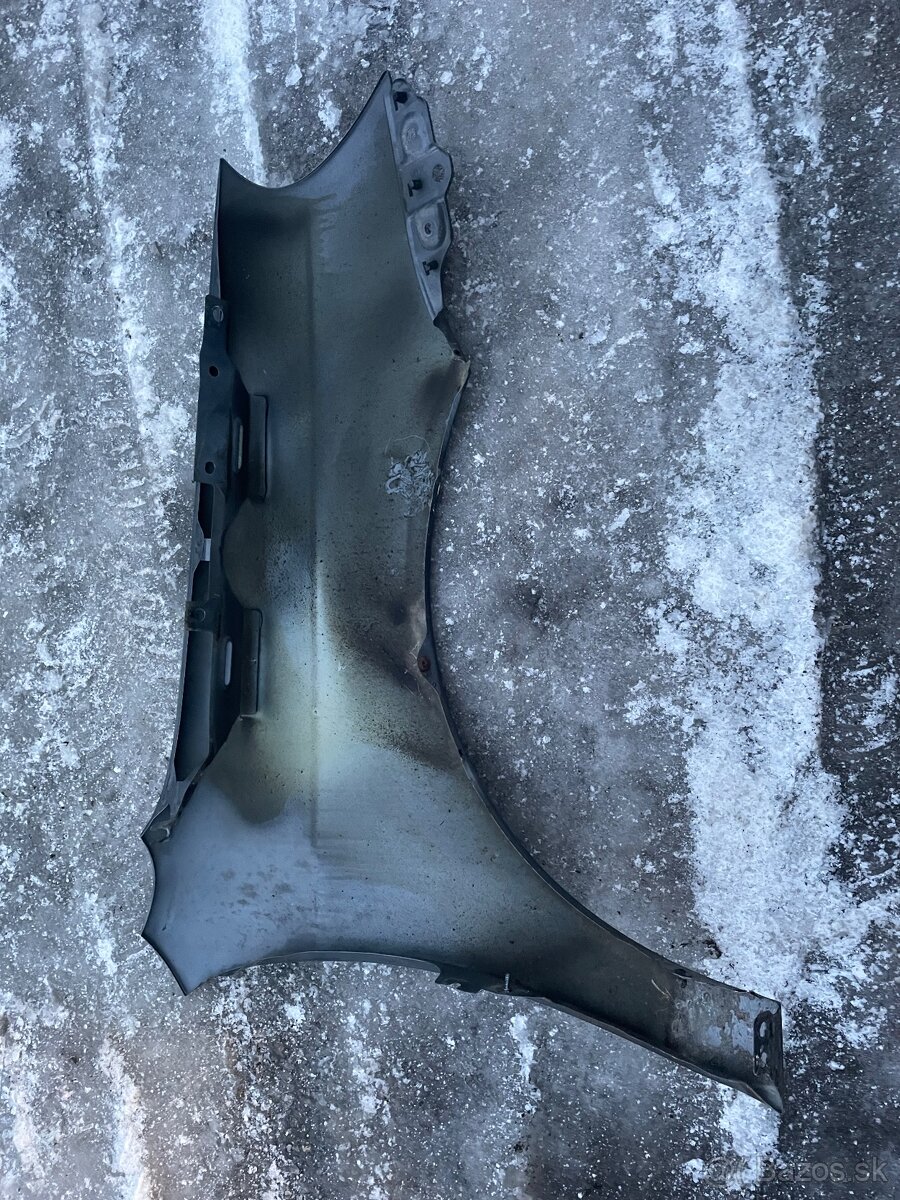 Golf 5 predné blatníky/Predna kapota - 9