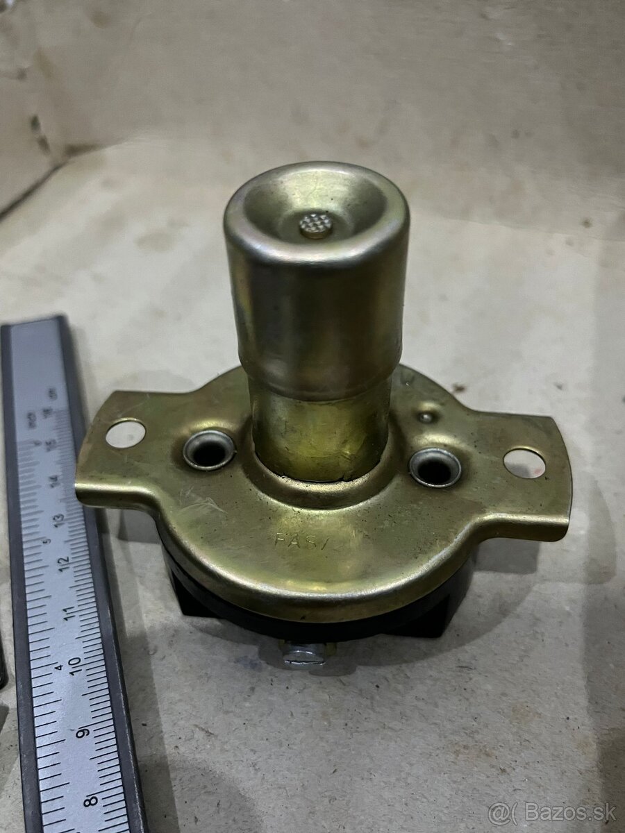 Náhradné diely DDR - nové - 9