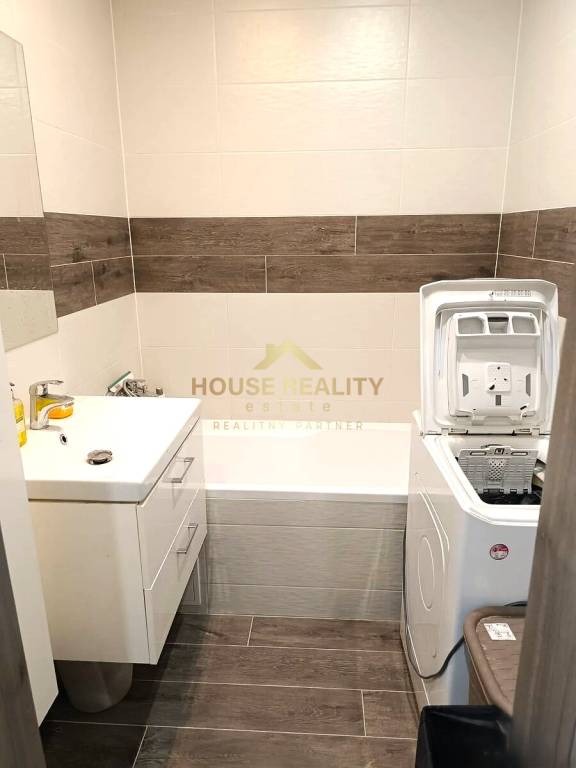 Prenájom moderný 3 izbový byt, Šustekova ul, Bratislava V. P - 9