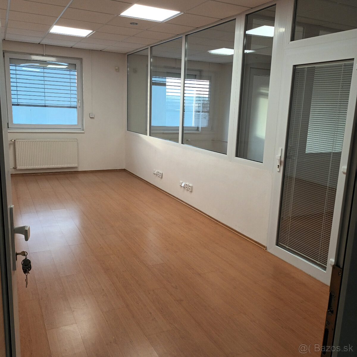 Kancelárske priestory na prenájom - 9