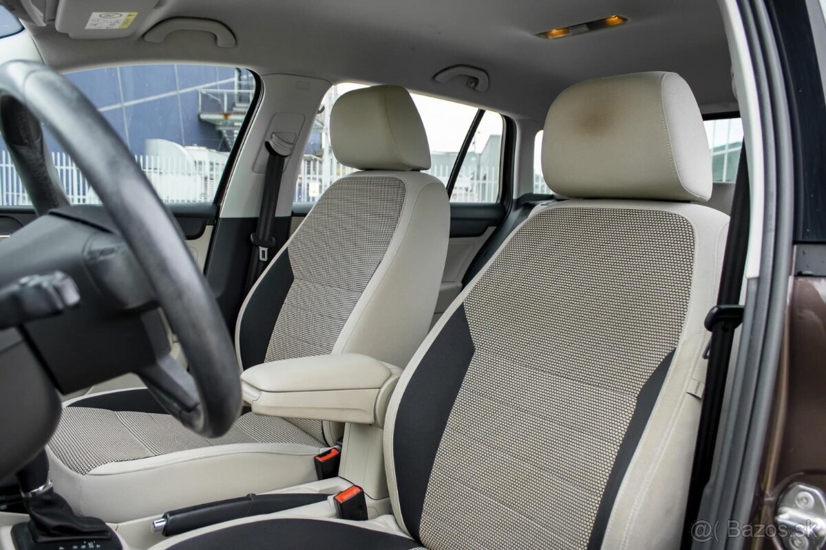 Škoda Rapid Spaceback 1.4 TSI DSG - 9