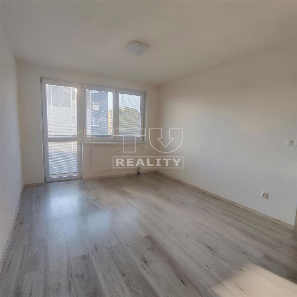 SLNEČNÝ 2i BYT NA SIHOTI, TRENČÍN - 9