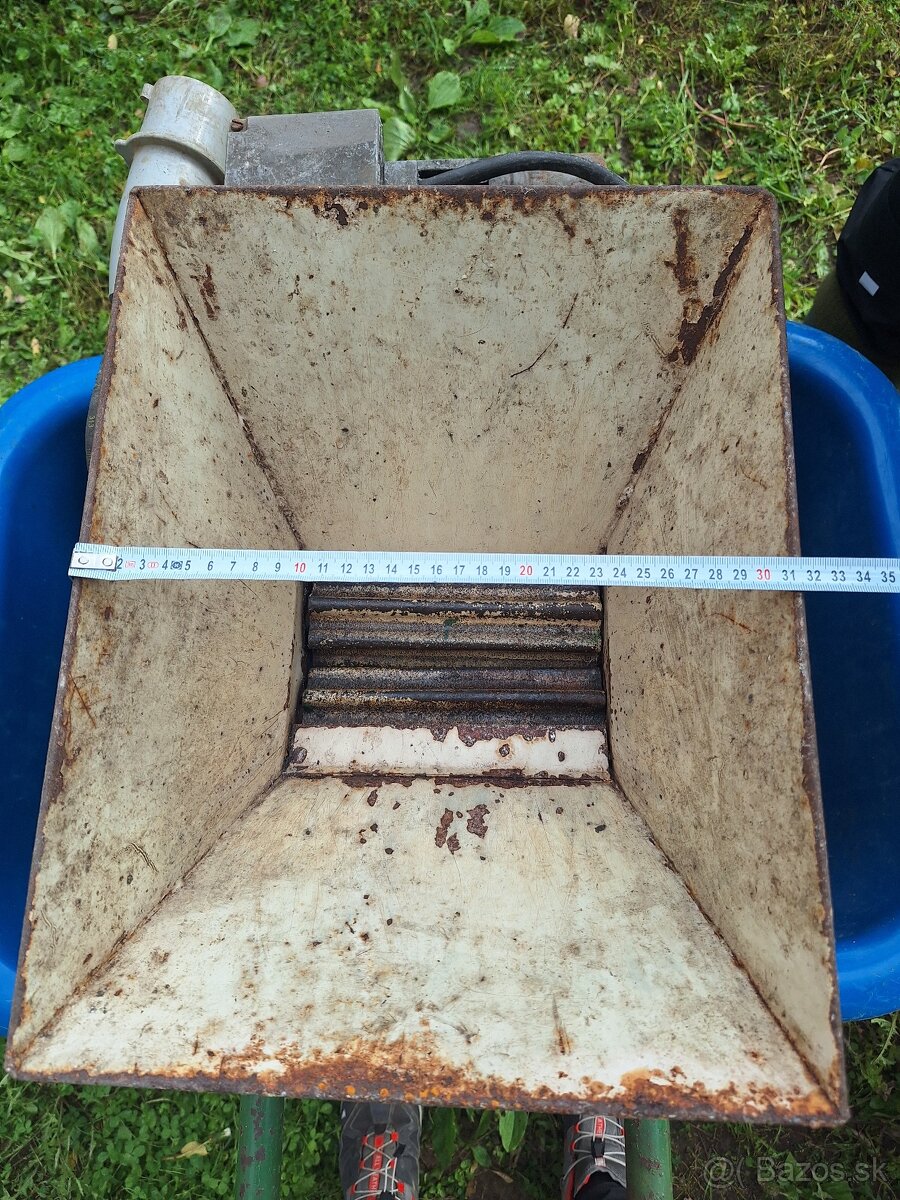 Elektrický mlynček na hrozno - 9