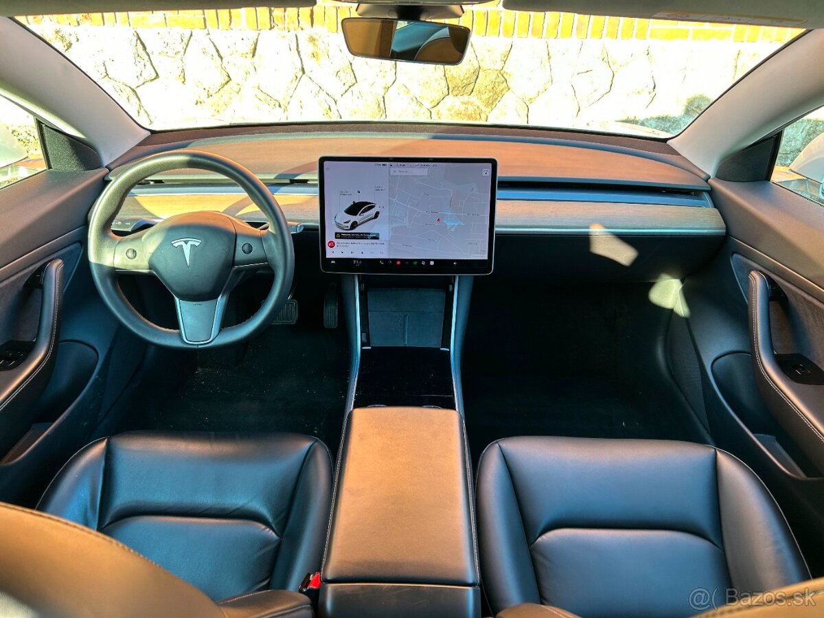 Tesla model 3 výkon 239 kW batéria 60kW - 9