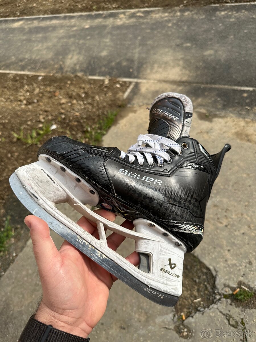 Bauer Supreme Shadow - 9