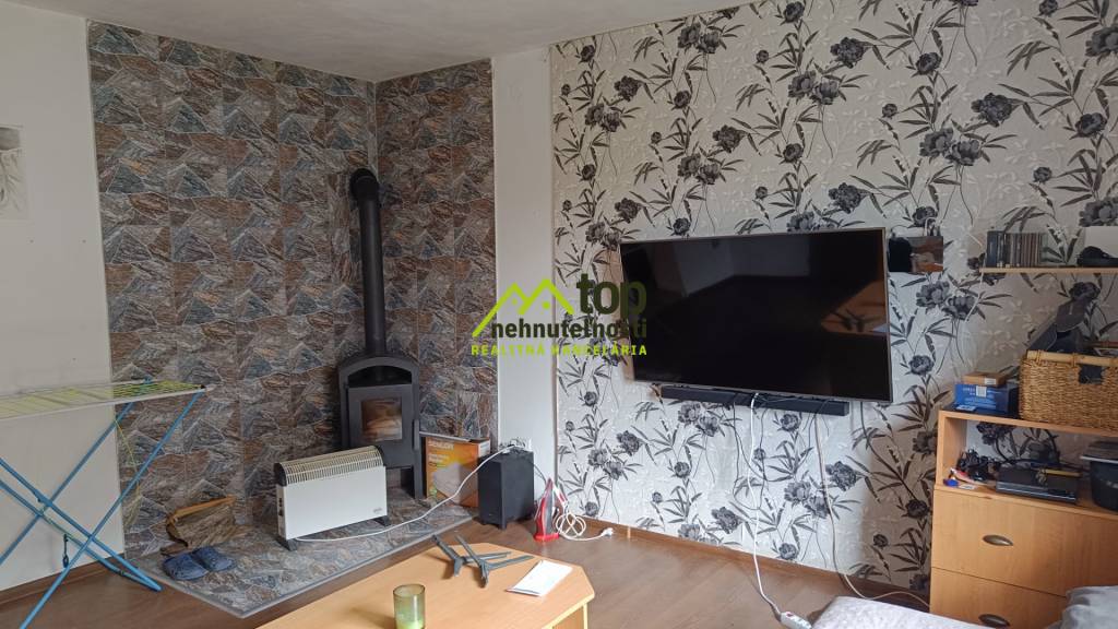 KOVARCE - 4 izbový rodinný dom s garážou - 9