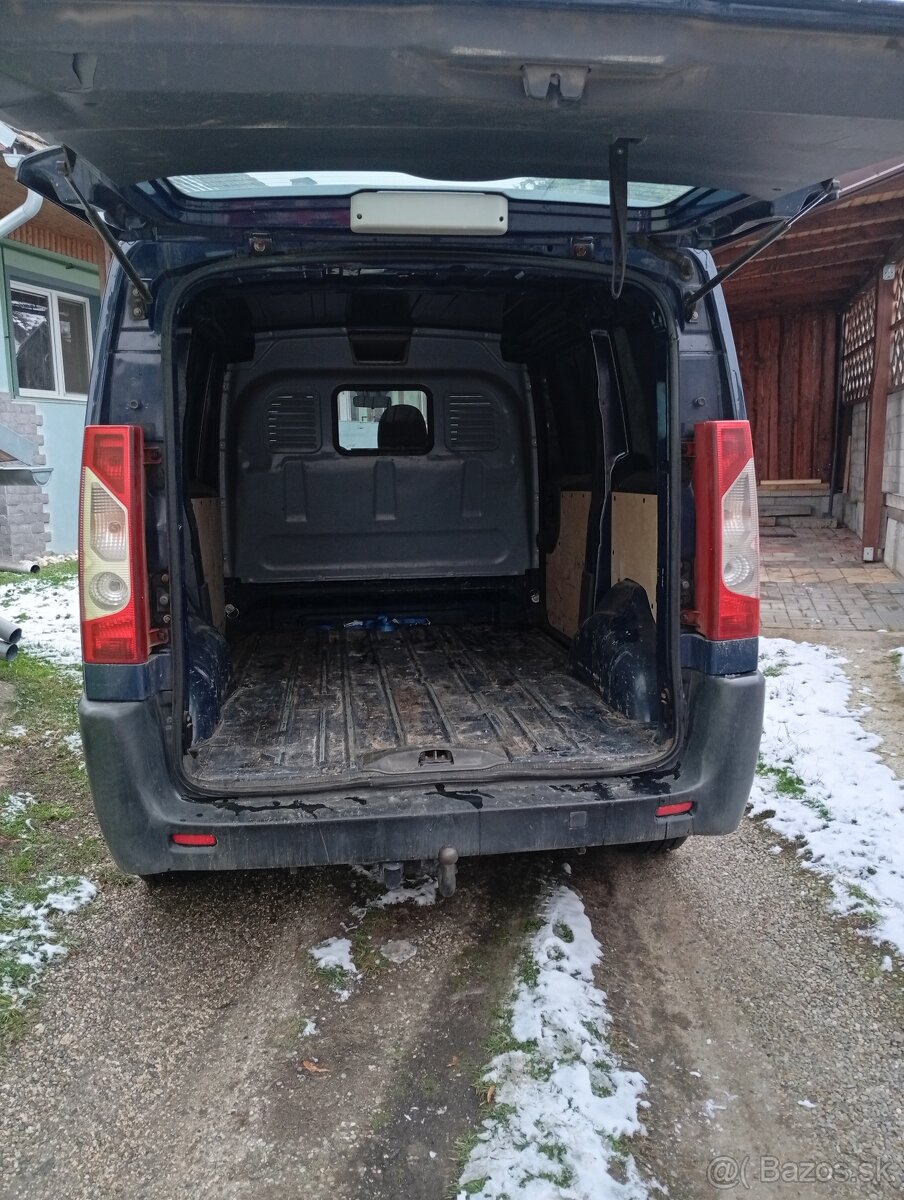 Predám Peugeot Expert 2.0HDI - 9