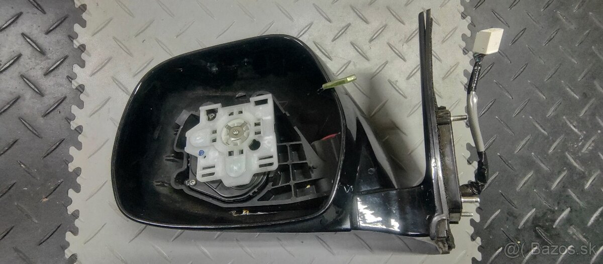 Kia Ceed 3 III CD Land Cruiser 120- zrkadlo antena osvetleni - 9