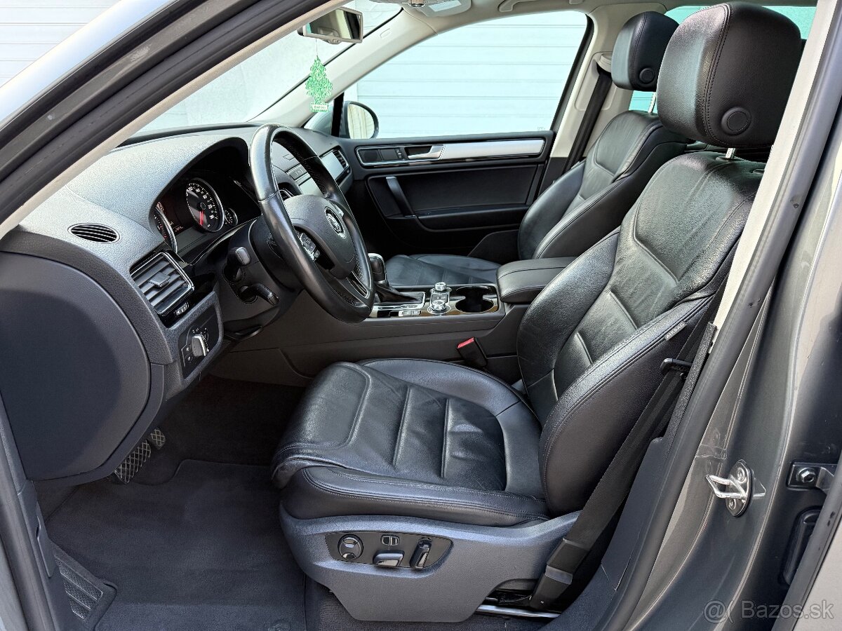 VW Touareg II 3.0 TDI V6 Executive - 9