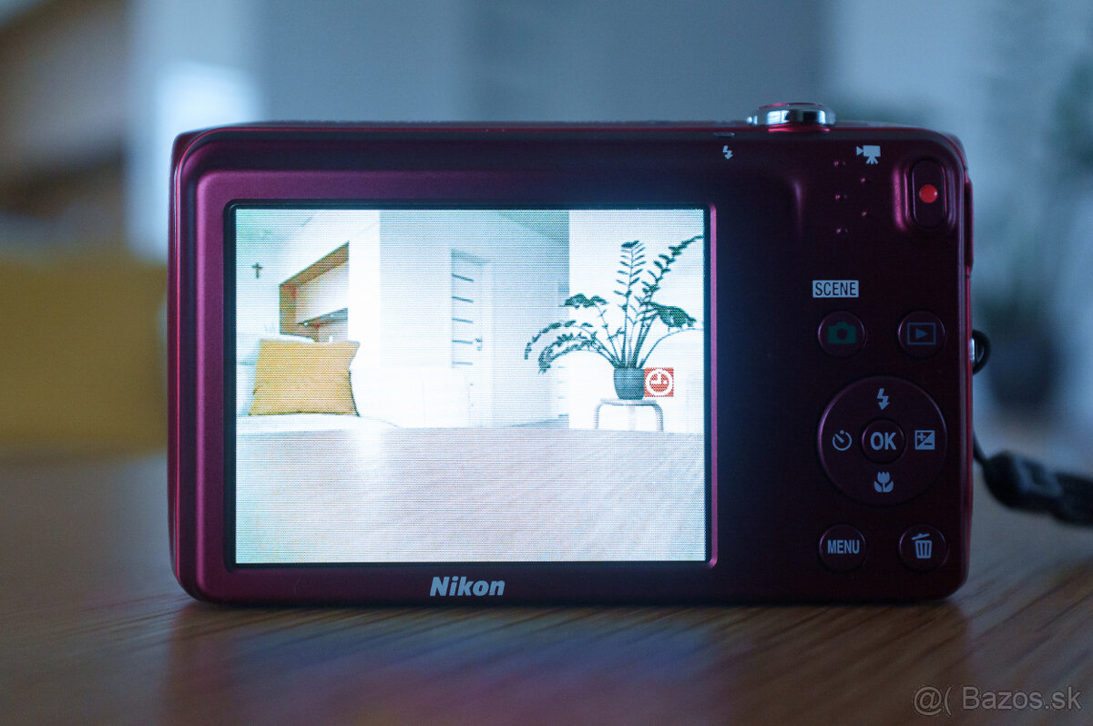 Nikon COOLPIX S3400 červený - 9